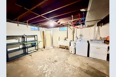 710 Saint Vincents Avenue, Peru, IL 61354 - Photo 13