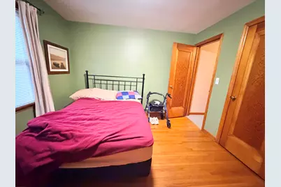 710 Saint Vincents Avenue, Peru, IL 61354 - Photo 5