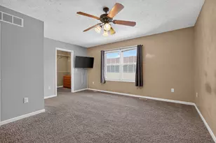 1104 Ekstam Dr, Bloomington, IL 61704 - Photo 23