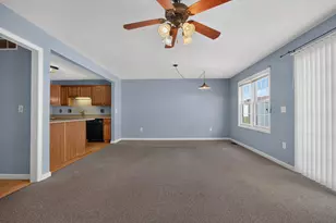 1104 Ekstam Dr, Bloomington, IL 61704 - Photo 13