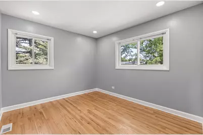 501 Lafayette Lane, Hoffman Estates, IL 60169 - Photo 19
