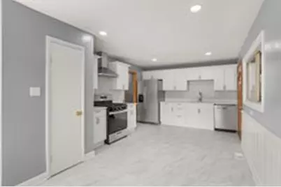 501 Lafayette Lane, Hoffman Estates, IL 60169 - Photo 11