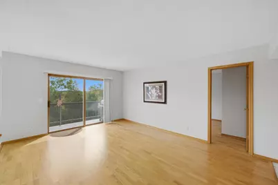 545 S River Road #505, Des Plaines, IL 60016 - Photo 5