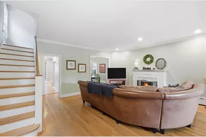 2624 W Wilson Avenue, Chicago, IL 60625 - Photo 3