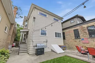 2624 W Wilson Ave, Chicago, IL 60625 - Photo 35