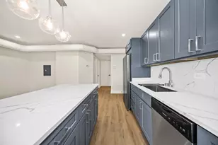 10205 Dearlove Rd, Glenview, IL 60025 - Photo 7