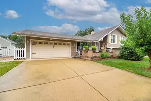 258 Cunningham Ln, Bloomingdale, IL 60108 - Photo 3