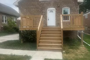 1612 S Scoville Ave S, Berwyn, IL 60402 - Photo 3