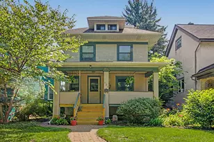 120 S Harvey Ave, Oak Park, IL 60302 - Photo 1