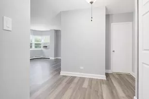 4960 N Marine Dr, Chicago, IL 60640 - Photo 3