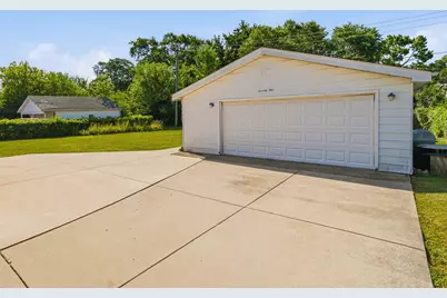 75 Maricopa Lane, Hoffman Estates, IL 60169 - Photo 23