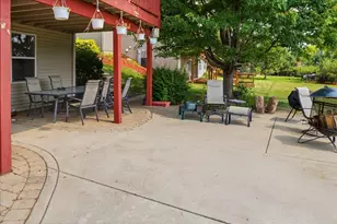 663 Huntington Blvd, West Dundee, IL 60118 - Photo 25