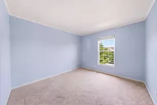 663 Huntington Blvd, West Dundee, IL 60118 - Photo 11