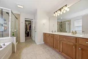 663 Huntington Blvd, West Dundee, IL 60118 - Photo 19