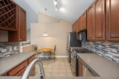 919 Pheasant Trail, Saint Charles, IL 60174 - Photo 17