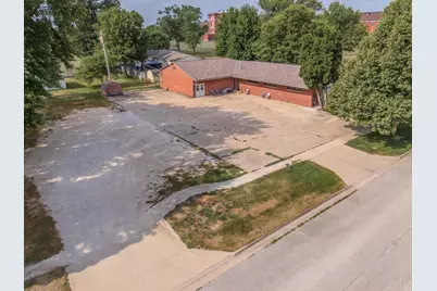 420 W Bennett Street, Pontiac, IL 61764 - Photo 25
