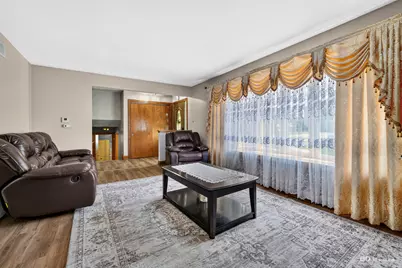 7288 W 83rd Street, Bridgeview, IL 60455 - Photo 7