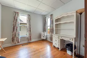 550 W Henry St, Kankakee, IL 60901 - Photo 9