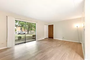 9837 Treetop Dr, Orland Park, IL 60462 - Photo 3