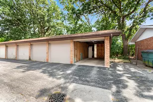 9837 Treetop Dr, Orland Park, IL 60462 - Photo 17