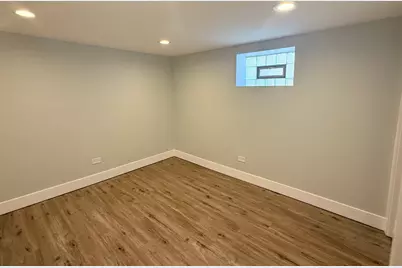 8117 S Michigan Avenue, Chicago, IL 60619 - Photo 15