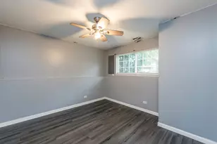 1927 Freedom Ct, Zion, IL 60099 - Photo 21