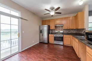 1927 Freedom Ct, Zion, IL 60099 - Photo 13