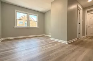 7119 N Merrimac Ave, Chicago, IL 60646 - Photo 11