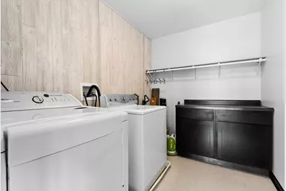 1389 S Alder Creek Court, Romeoville, IL 60446 - Photo 19