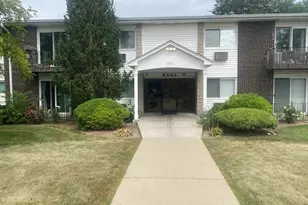9581 Dee Rd, Des Plaines, IL 60016 - Photo 1