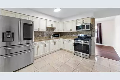 17055 Hickory Court, Orland Hills, IL 60487 - Photo 13