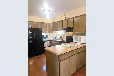 90 N Dee Road #90, Park Ridge, IL 60068 - Photo 3