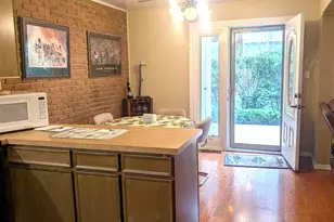 90 N Dee Rd, Park Ridge, IL 60068 - Photo 1