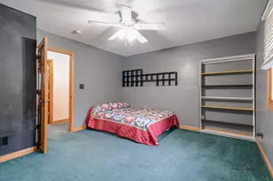 214 Millard Ave, Fox River Grove, IL 60021 - Photo 21