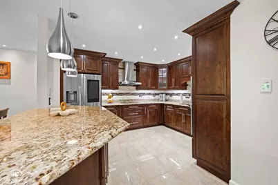 2605 Oxford Court, Darien, IL 60561 - Photo 11