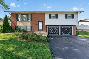6318 Arcadia Dr, Tinley Park, IL 60477 - Photo 1