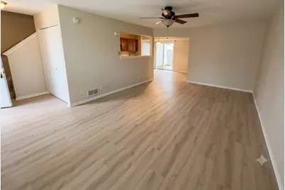 729 Serendipity Drive, Aurora, IL 60504 - Photo 3
