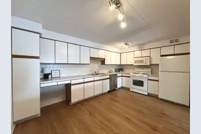 6540 W Irving Park Road #401, Chicago, IL 60634 - Photo 7