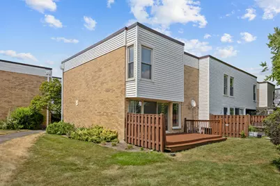369 Cedar Tree Court, Hoffman Estates, IL 60169 - Photo 19