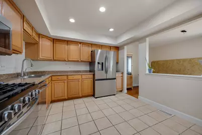 369 Cedar Tree Court, Hoffman Estates, IL 60169 - Photo 7