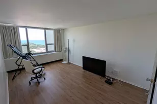 1700 E 56th St, Chicago, IL 60637 - Photo 5