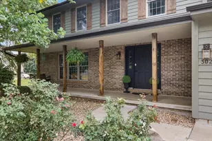 302 Ceilo View St, Colfax, IL 61728 - Photo 3