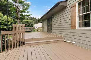 302 Ceilo View St, Colfax, IL 61728 - Photo 5