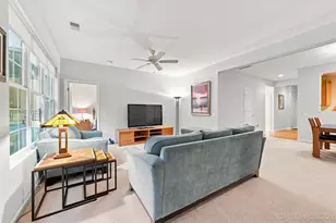 2853 Cascade Falls Cir, Elgin, IL 60124 - Photo 13
