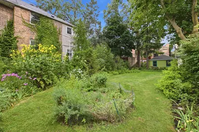 1527 W Juneway Terrace, Chicago, IL 60626 - Photo 55