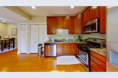 6300 N Rockwell Street #A3, Chicago, IL 60659 - Photo 5