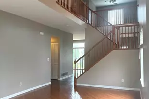 21529 Franklin Cir, Plainfield, IL 60544 - Photo 5