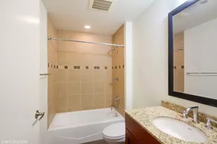 505 N McClurg Ct, Chicago, IL 60611 - Photo 11
