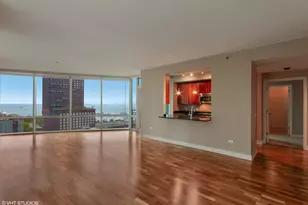 505 N McClurg Ct, Chicago, IL 60611 - Photo 3