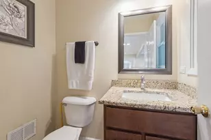 12001 W Lake View Dr, Orland Park, IL 60467 - Photo 27